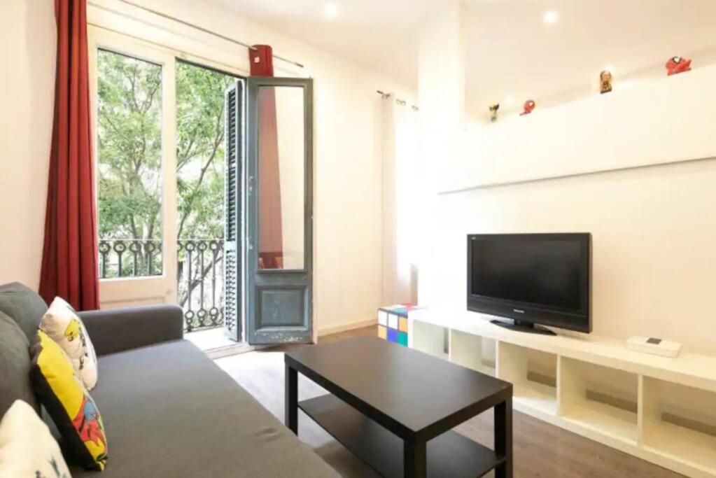 Canela Homes Barcelona Urquinaona Exterior photo